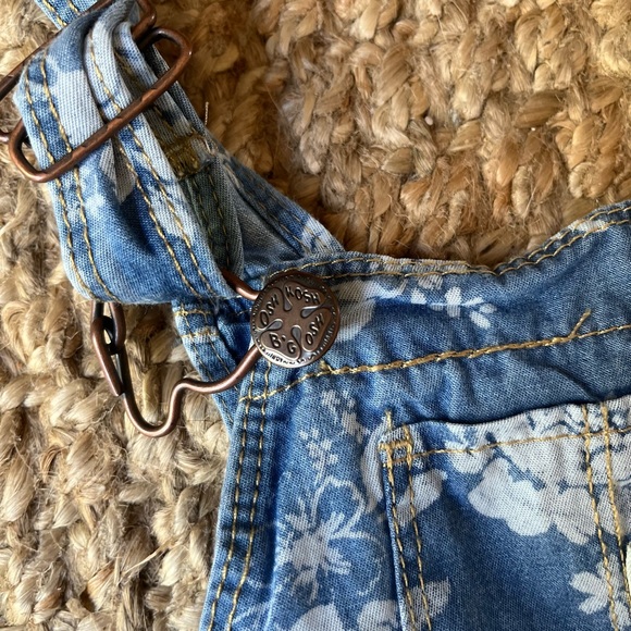 🌸 vintage oshkosh floral print overall dress - Picture 5 of 8
